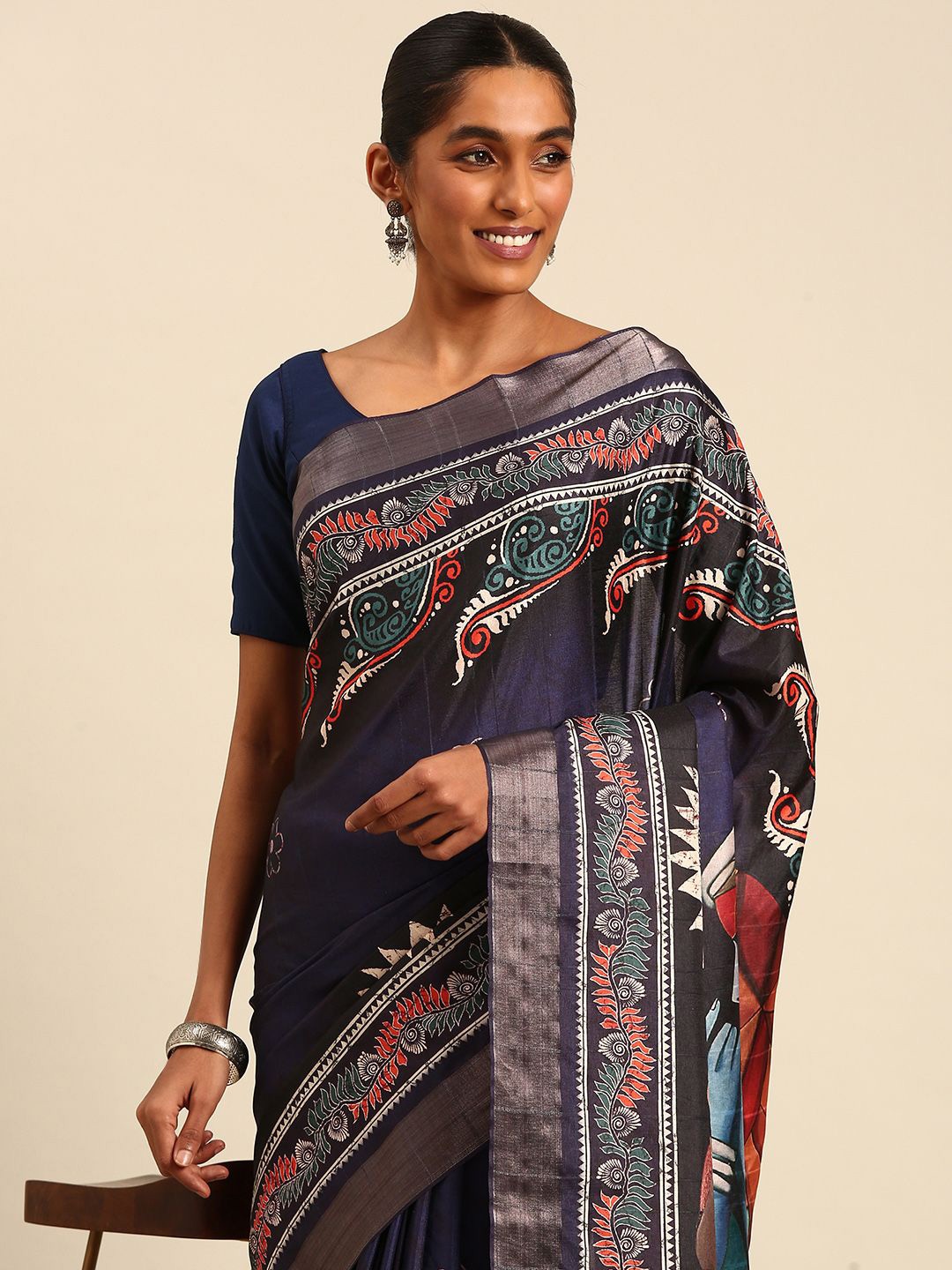 

Exclusiva Printed Zari work Floral Saree, Black