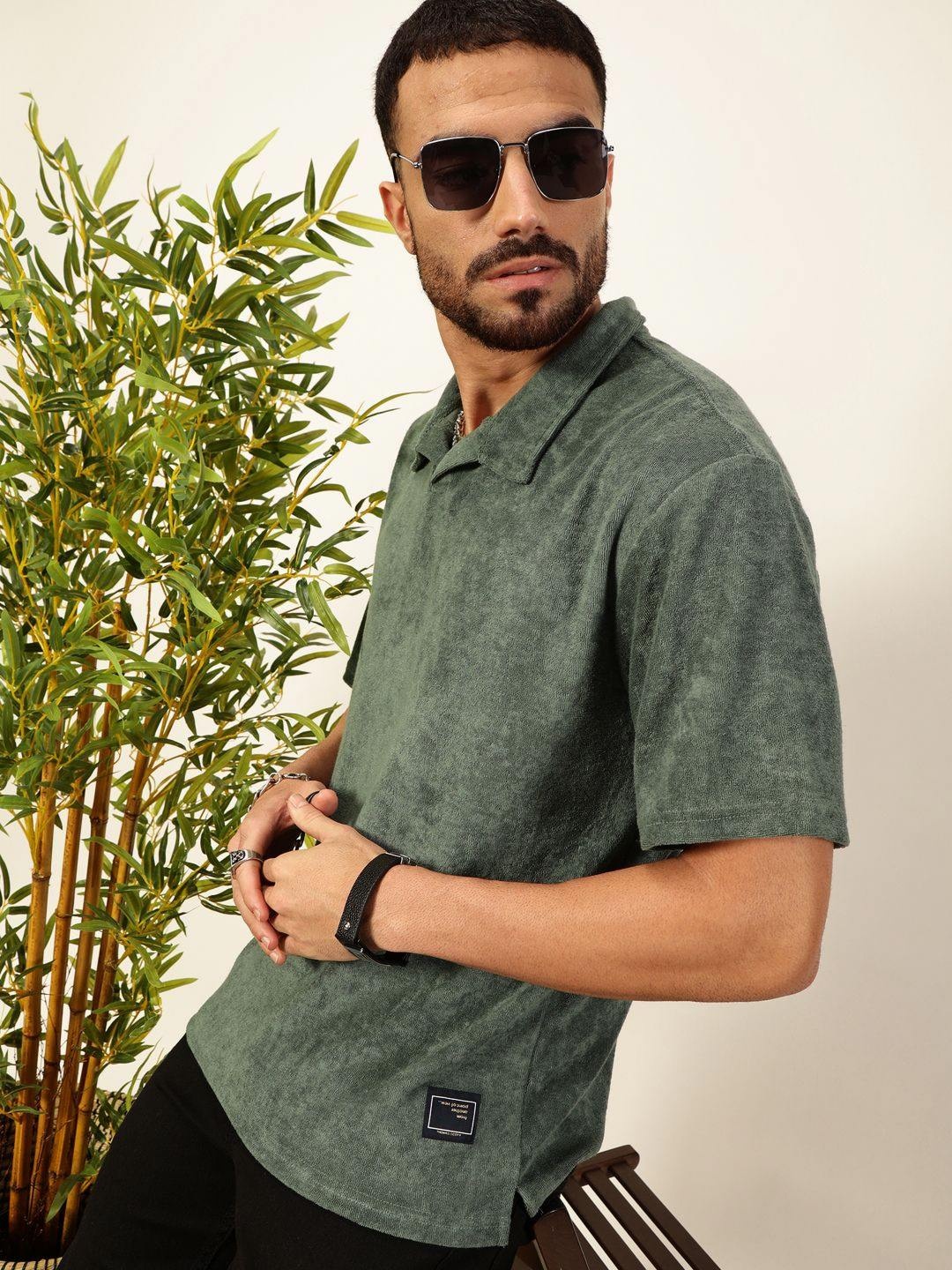 

Thomas Scott Men Solid Polo Collar Cotton Relaxed Fit T-shirt, Sea green