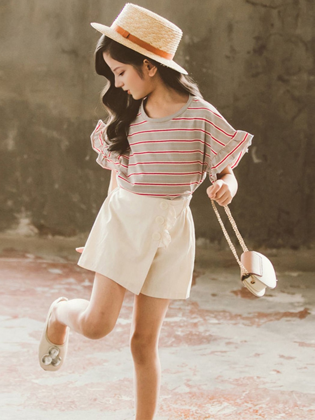 

INCLUD Girls Striped Flared Sleeves Top With Skorts, Beige