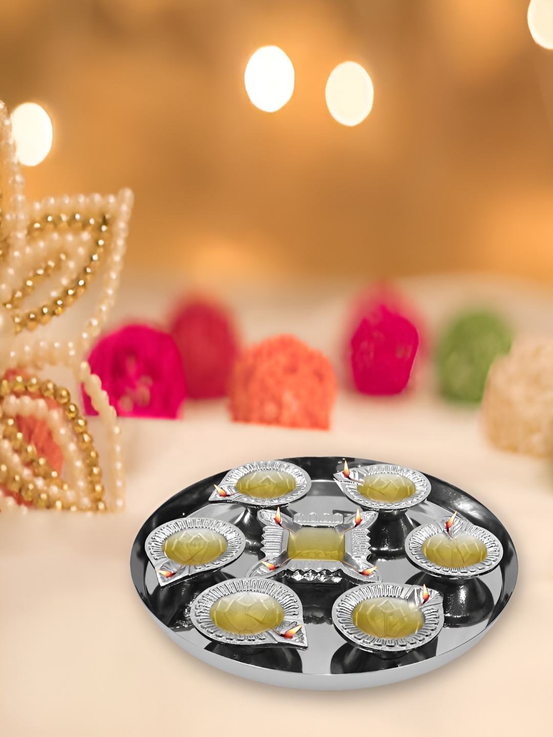 

Metalsmith Silver Toned 8 Pieces Textured Diyas With Thali