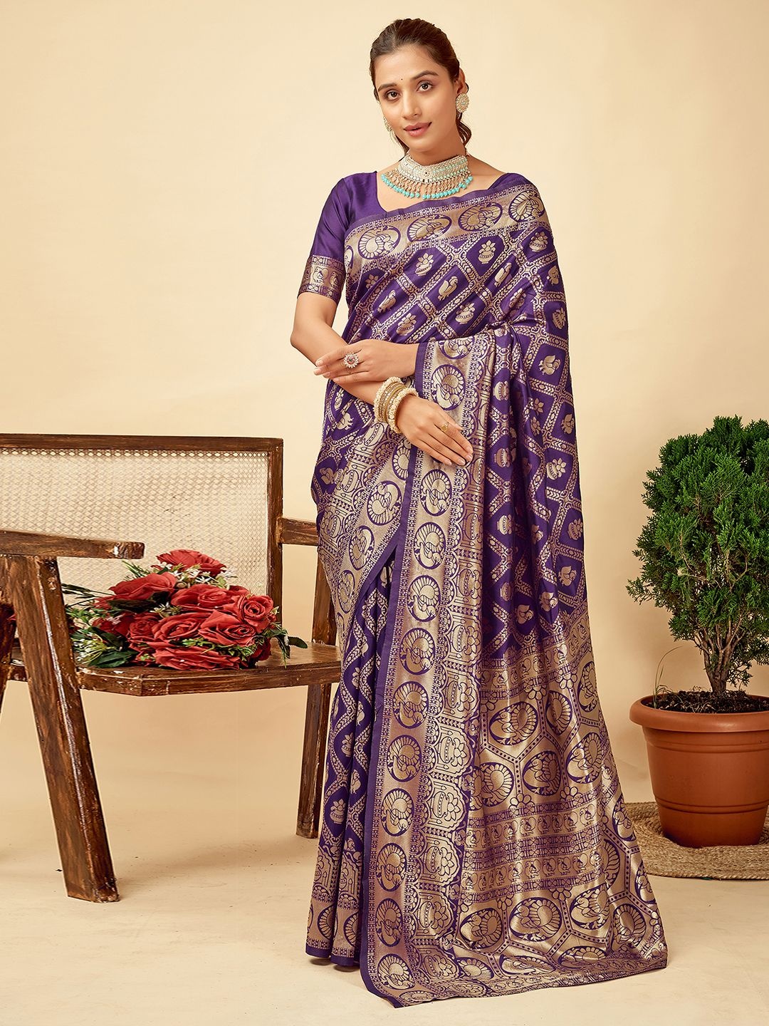 

KALINI Ethnic Motifs Zari Art Silk Banarasi Saree, Purple