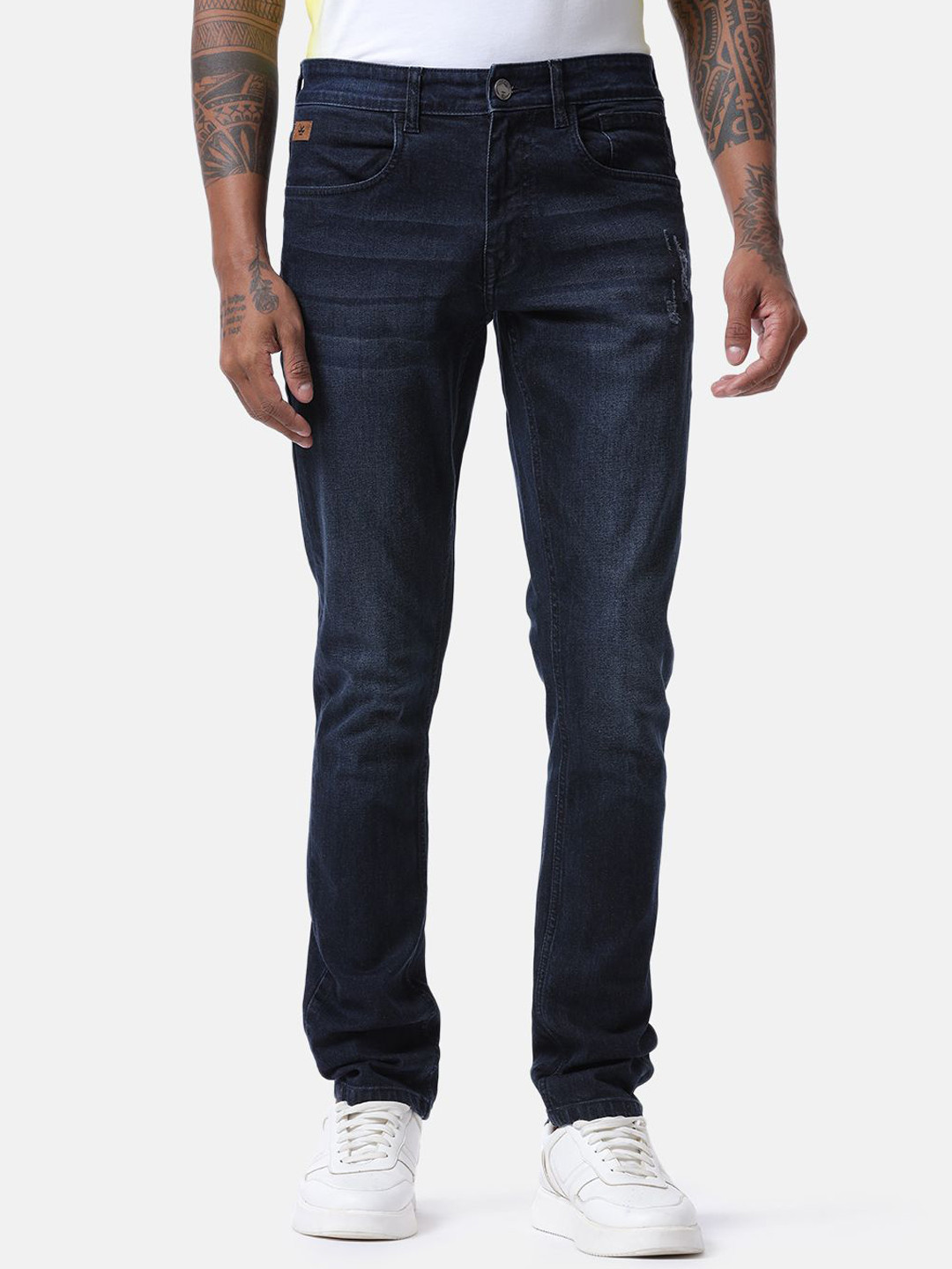 

WROGN Men Comfort Mid-Rise Slim Fit Light Fade Jeans, Blue
