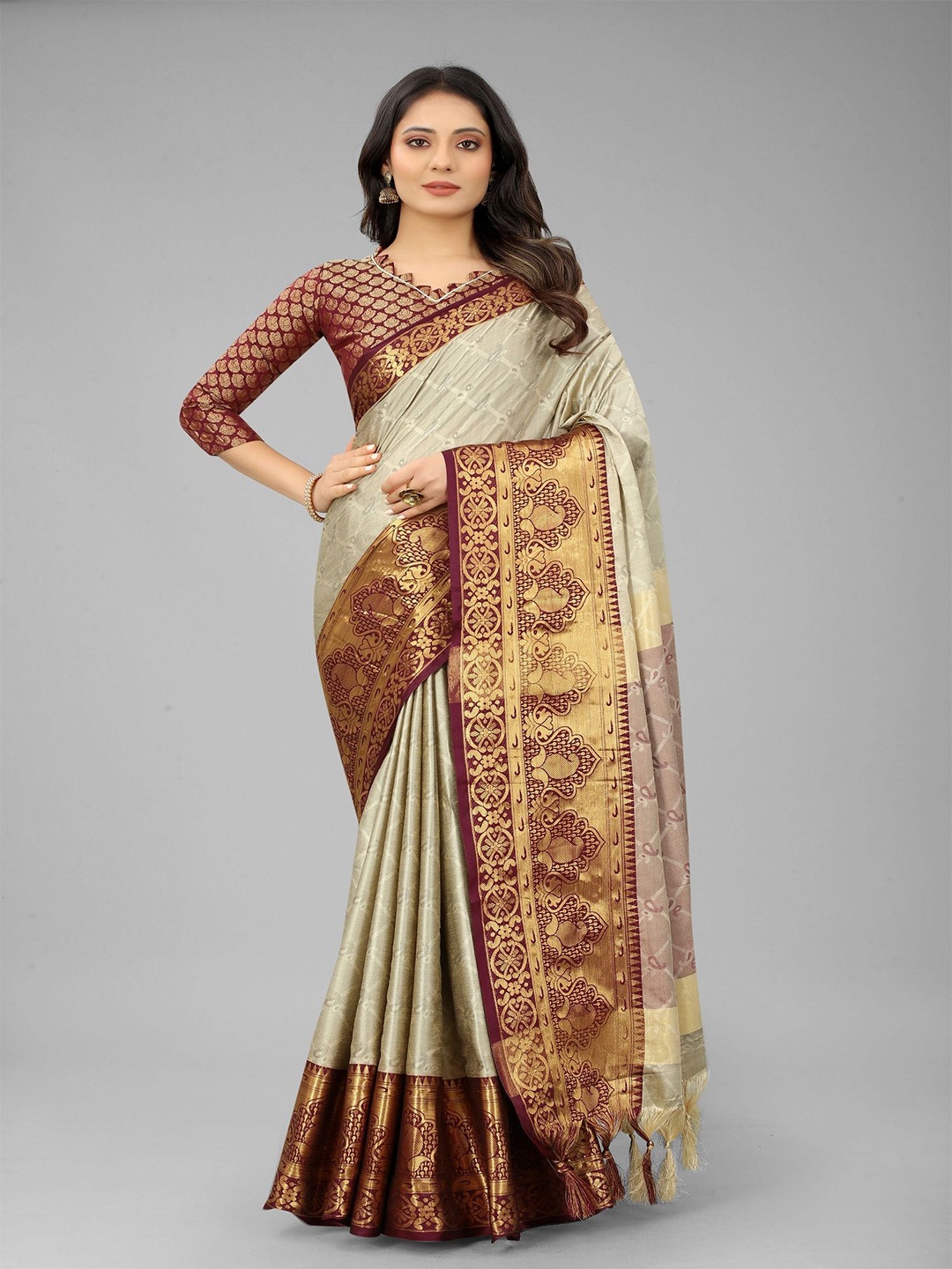 

LADY SHOPI Checked Zari Pure Silk Banarasi Saree, Brown
