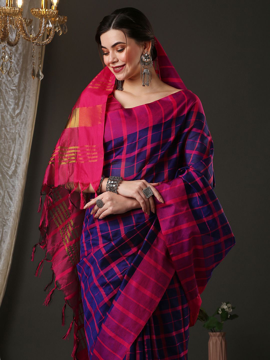 

Saree mall woven design Checked Zari Taant Sarees, Navy blue