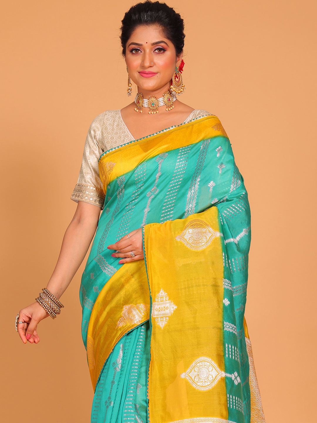 

Morchari Embroidered Zari Ethnic Motifs Pure Silk Saree, Sea green