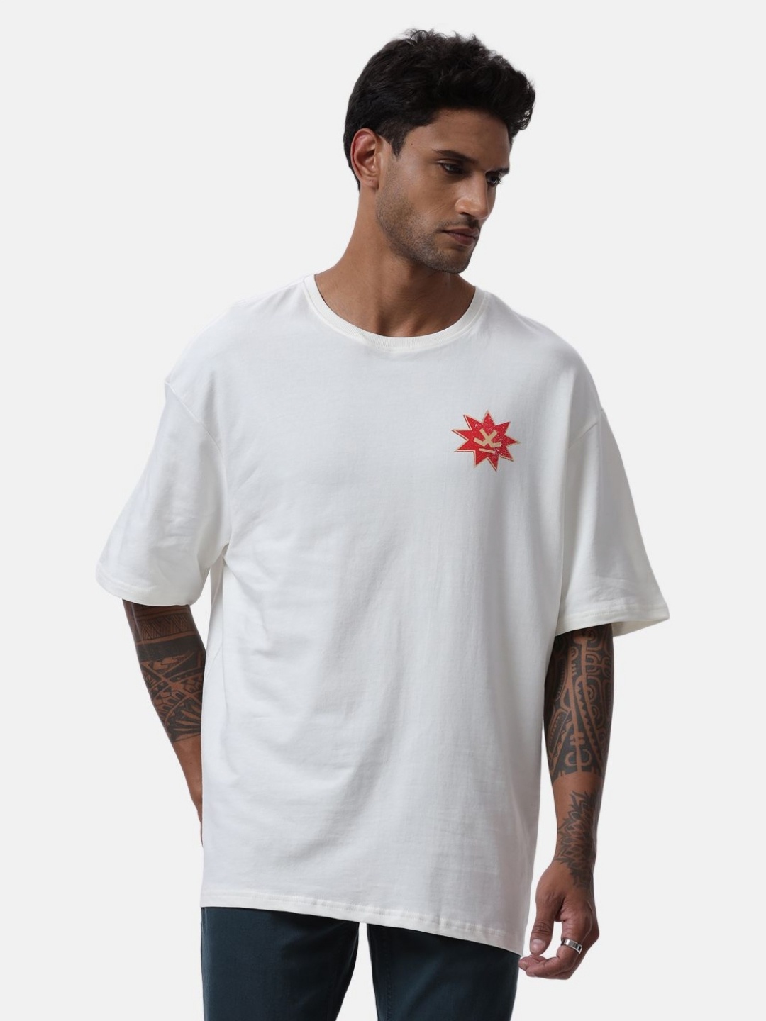 

WROGN Men Typography Printed Round Neck Cotton Oversized T-shirt, Off white