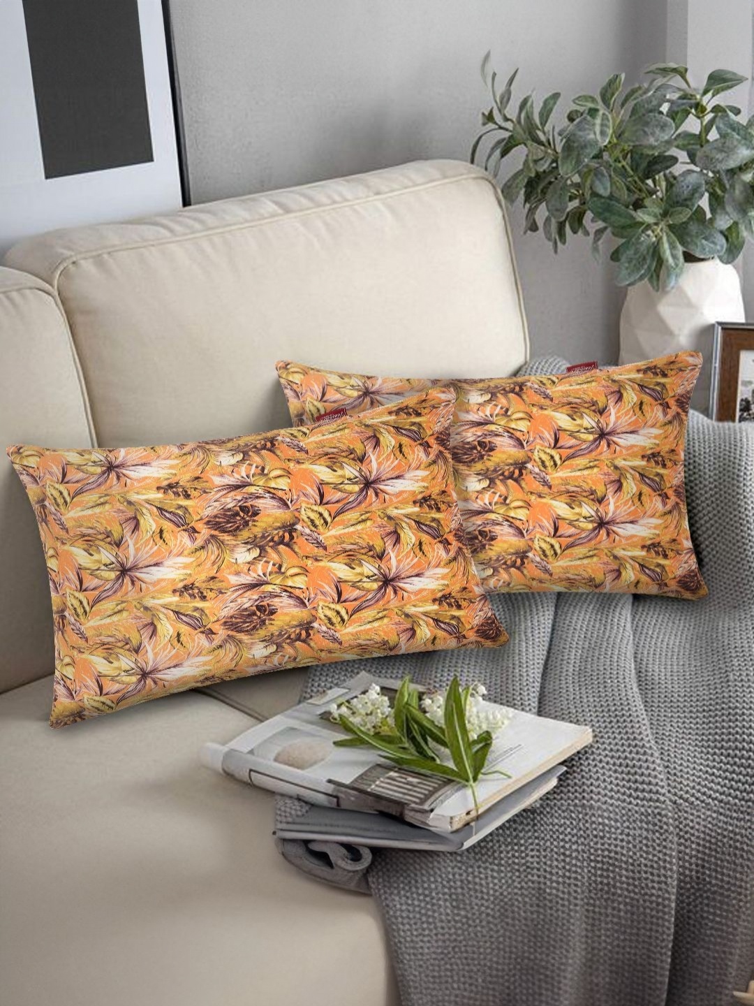 

Tesmare Premiun Orange & Yellow 2 Pieces Floral Printed Velvet Rectangle Cushion Covers