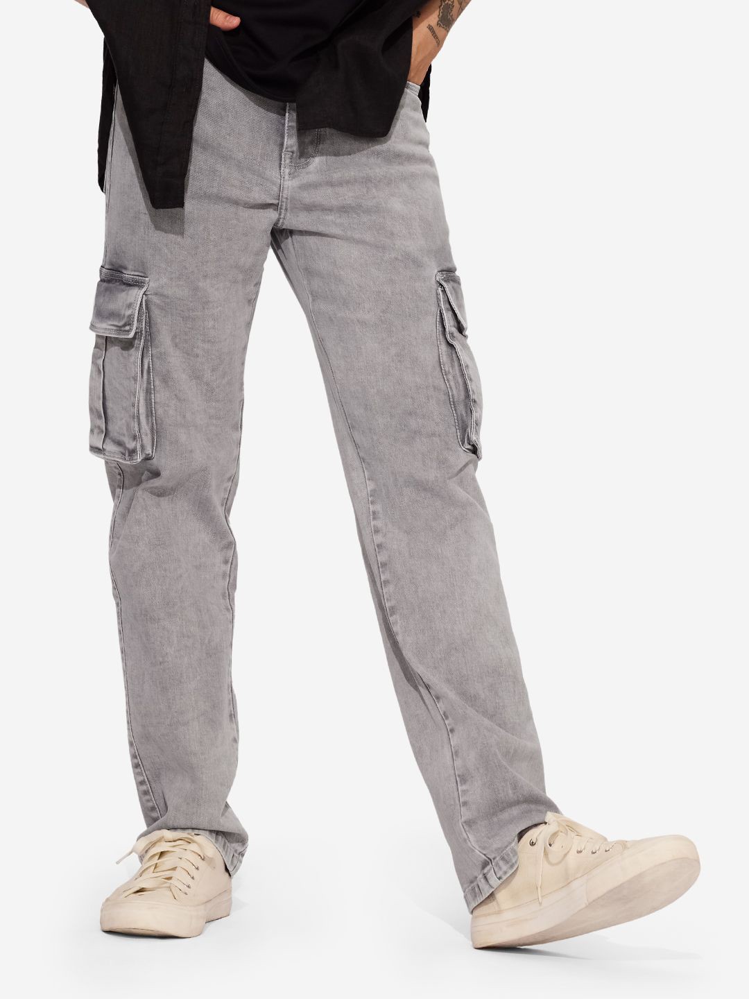 

The Souled Store Men Straight Fit Light Fade Stretchable Cargo Jeans, Grey