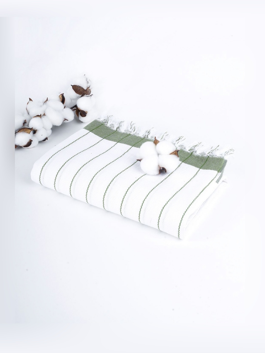 

Thirsty Towel Green & White Striped Pure Cotton 225 GSM Bath Towel