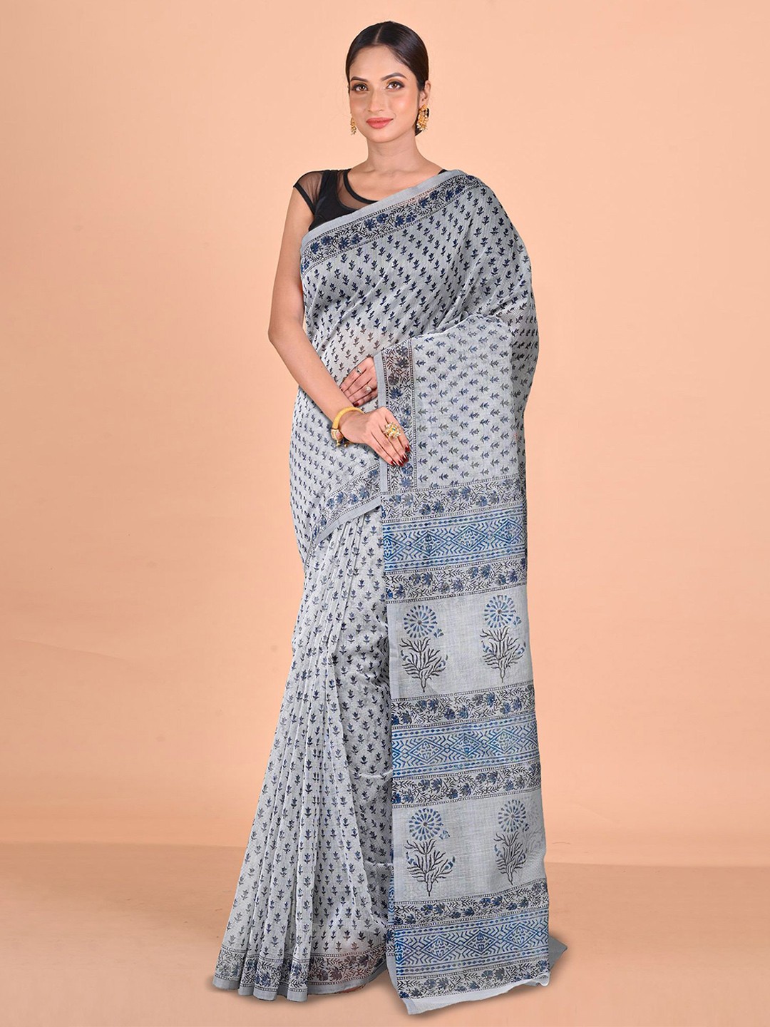 

Unnati Silks Ethnic Motifs Handloom Block Print Saree, Grey