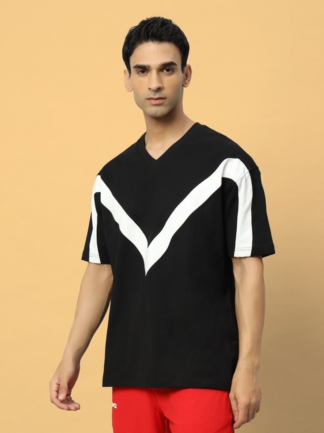 

WEARDUDS Men Typography Printed Round Neck Cotton Oversized T-shirt, Black