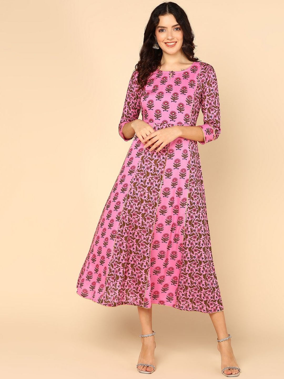 

Shiv ali apparels Floral Printed Fit and Flare Ethnic Dress, Pink