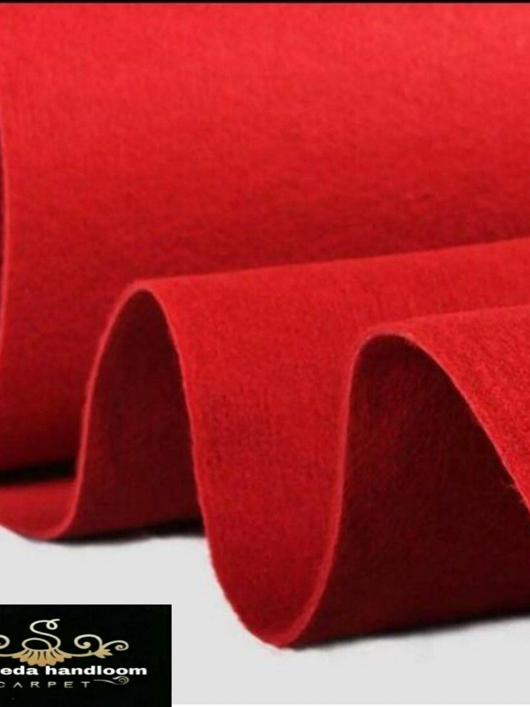 

Samjeeda Handloom carpets Red Anti-Skid Contemporary Carpet