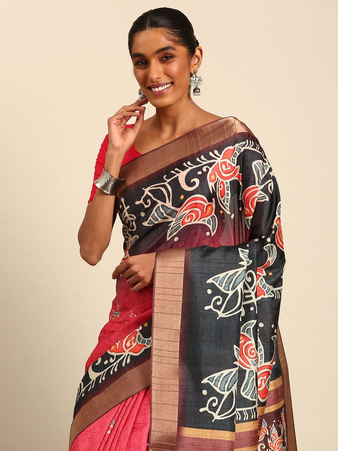 

Exclusiva Ethnic Motifs Zari Saree, Coral
