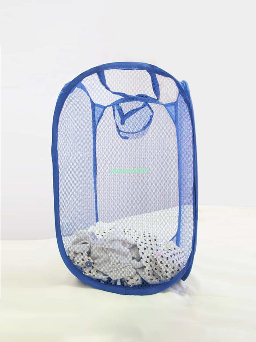 

Kuber Industries Blue Lightweight Mesh Laundry Bag