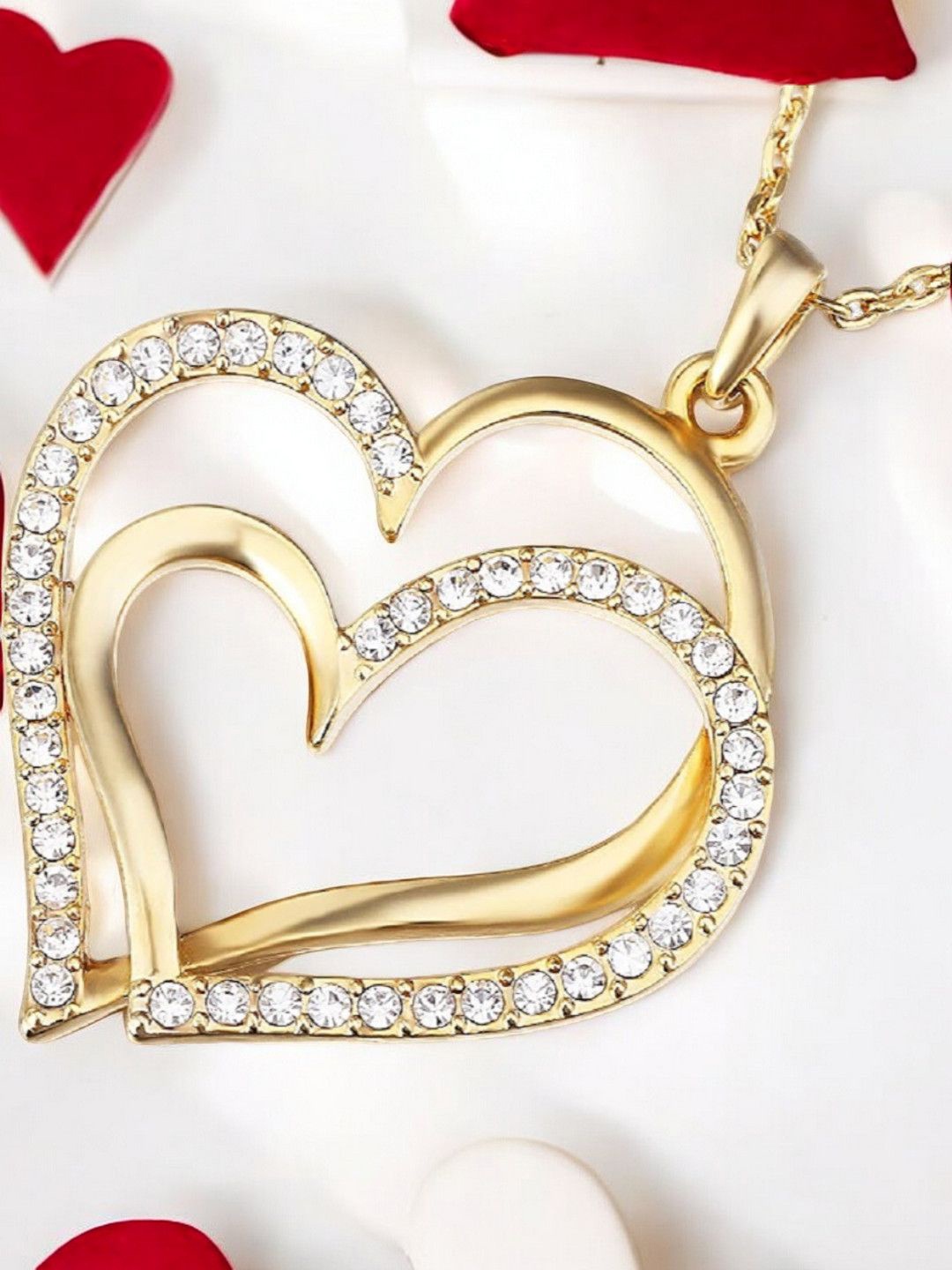 

fabula Heart Shaped Pendants with Chains, Gold