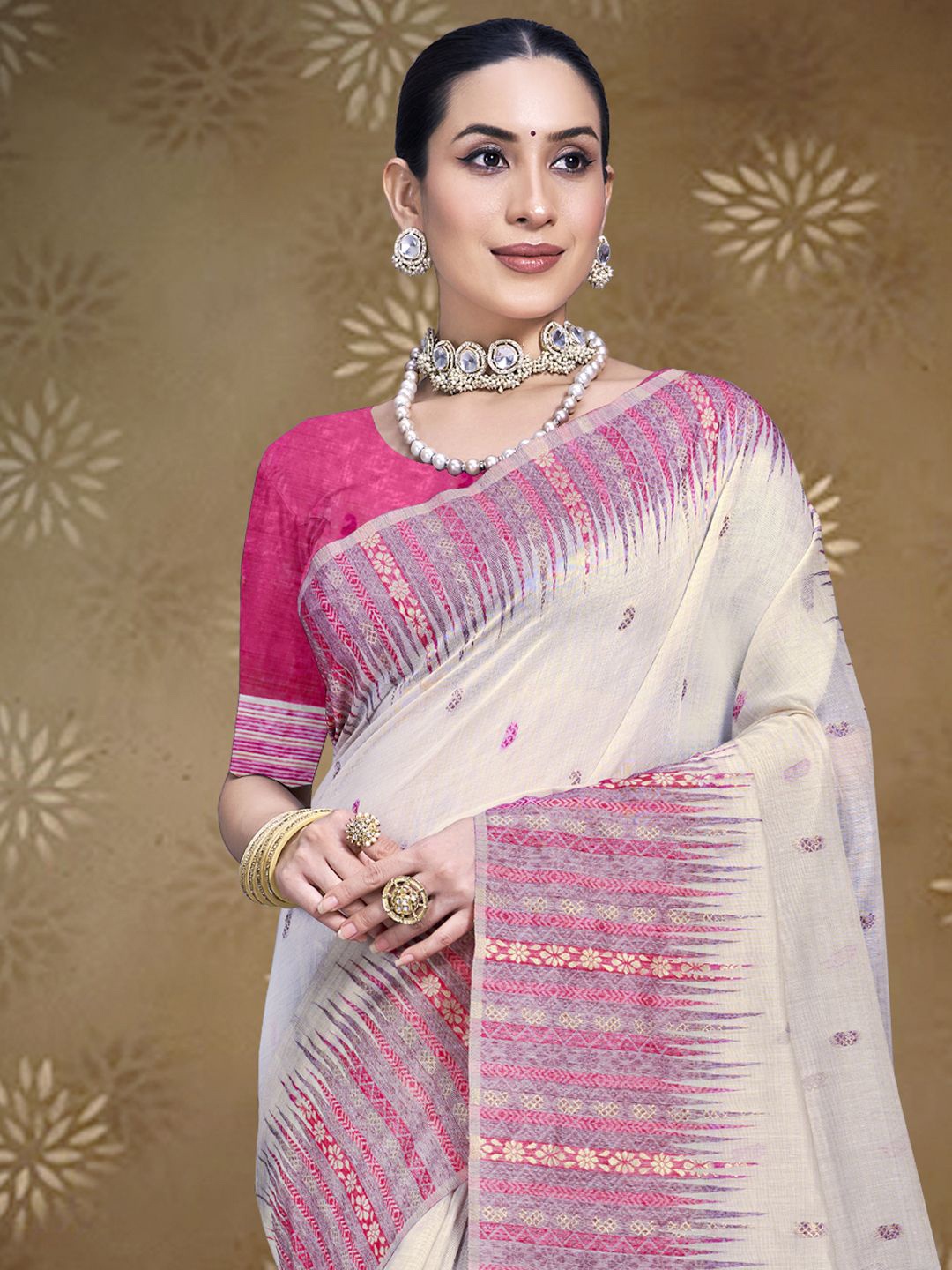 

Exclusiva Ethnic Motifs Saree, Cream