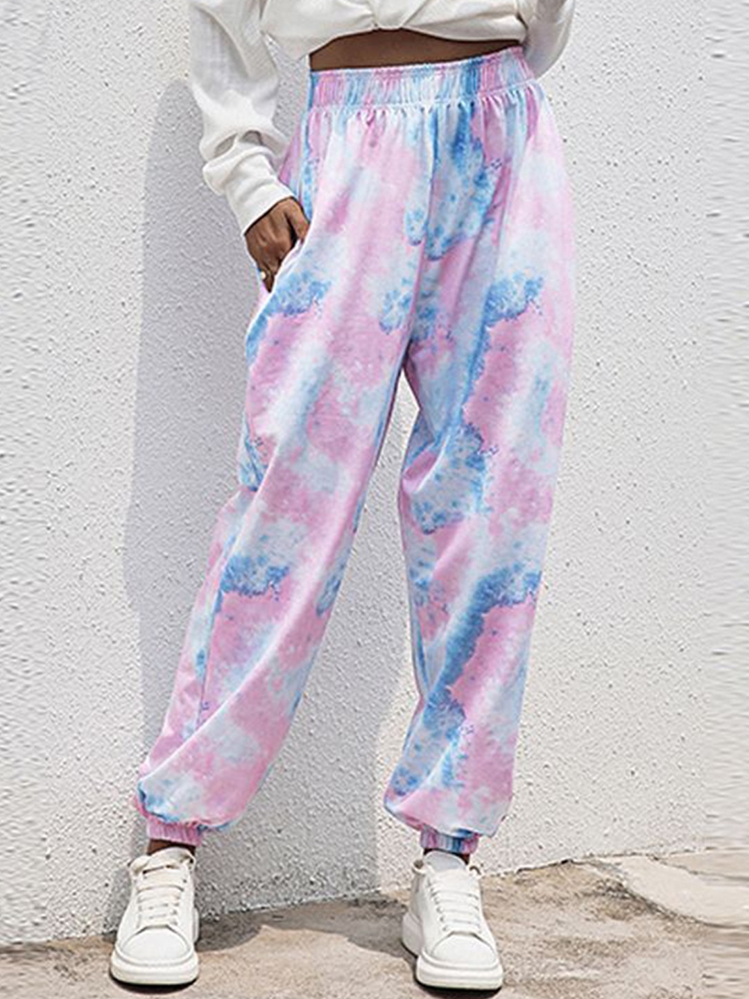 

StyleCast Women Pack of 5 High Rise Tie & Dye Joggers, Pink