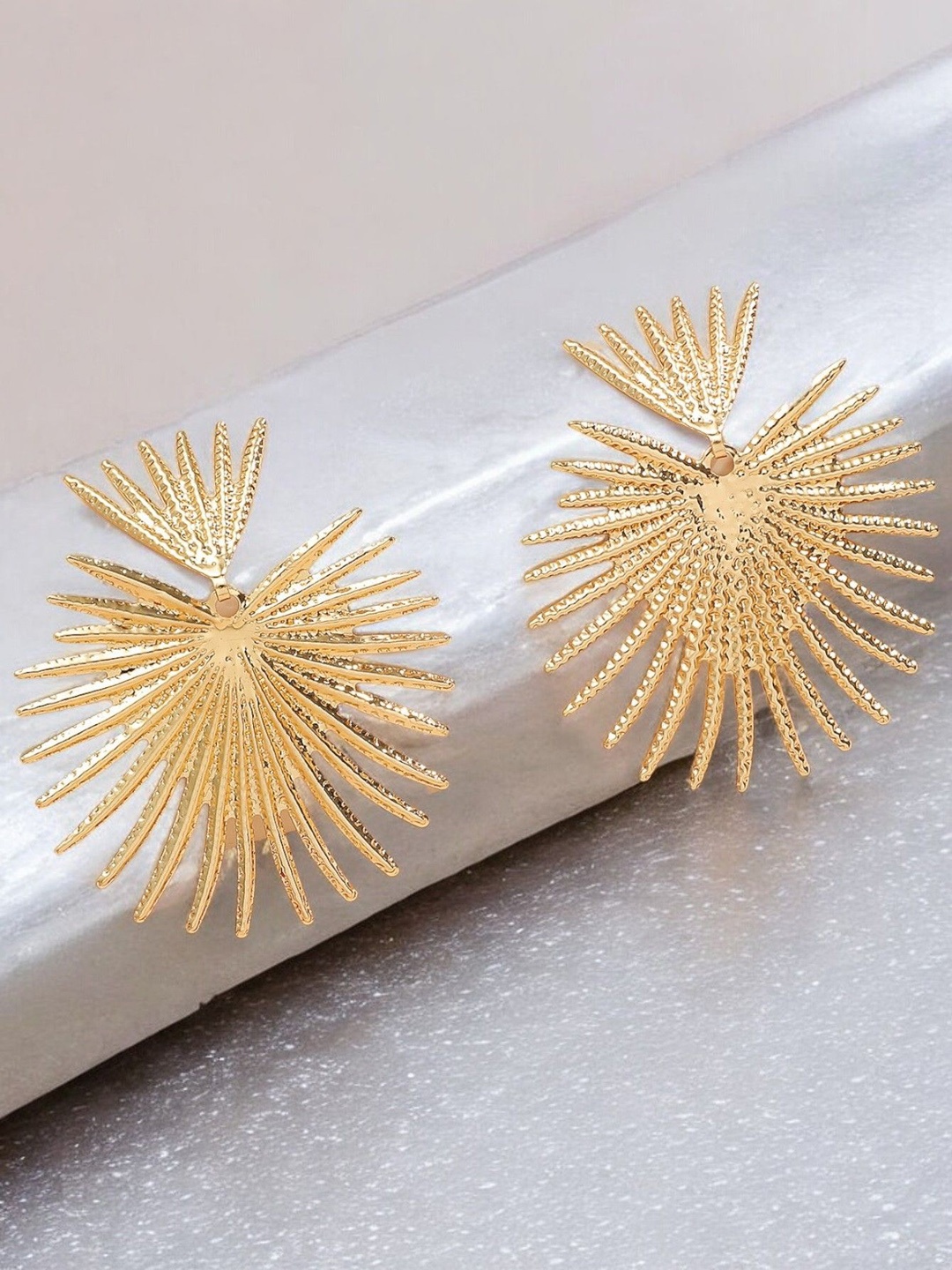 

fabula Floral Drop Earrings, Gold