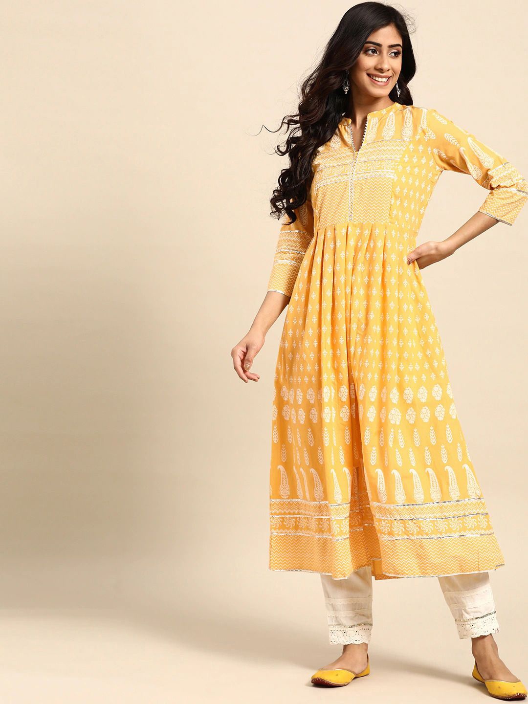 

Anouk Ethnic Motifs Printed Mandarin Collar Gotta Patti Cotton A-Line Kurta, Yellow