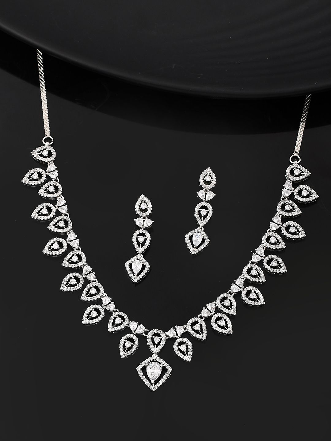 

Voylla Rhodium-Plated Stone Studded Jewellery Set, Silver