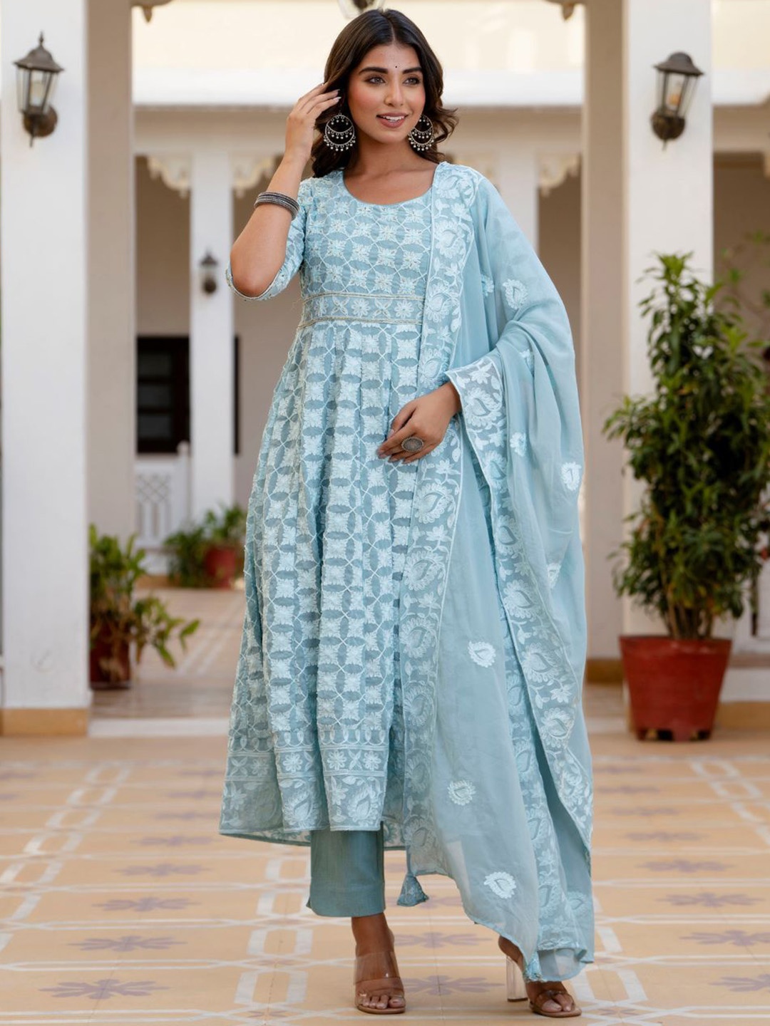 

VASVI Floral Embroidered Round Neck Thread Work Anarkali Kurta With Trousers & Dupatta, Blue