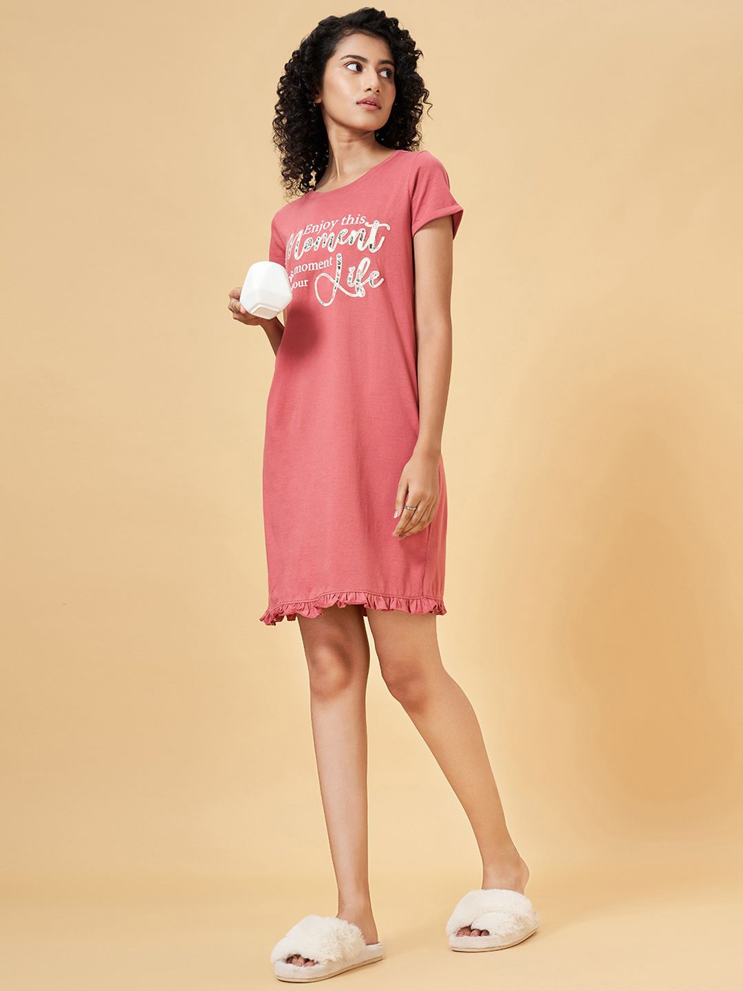 

Dreamz by Pantaloons Printed Nightdress, Peach