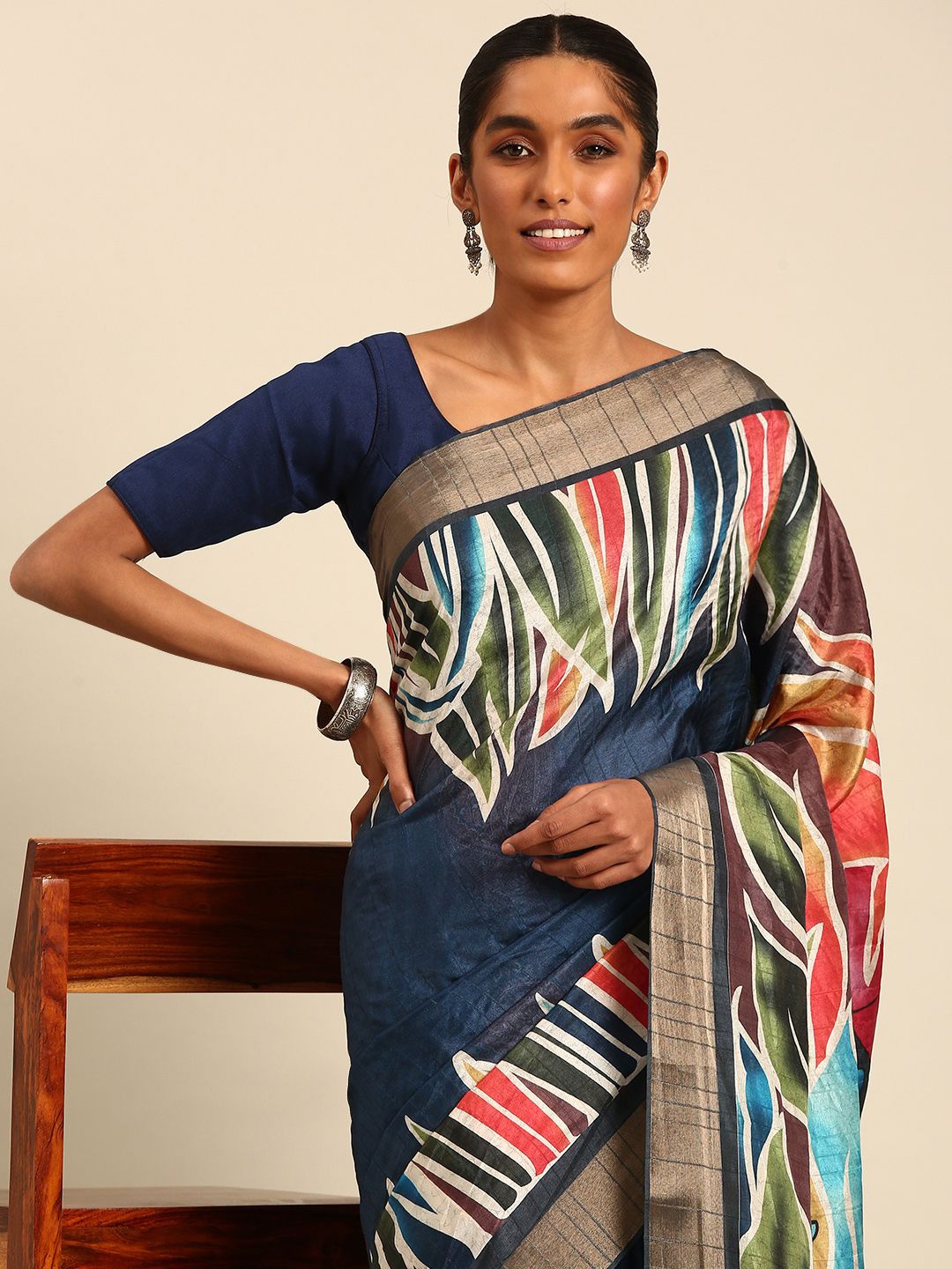 

Exclusiva Printed Zari Floral Saree, Blue