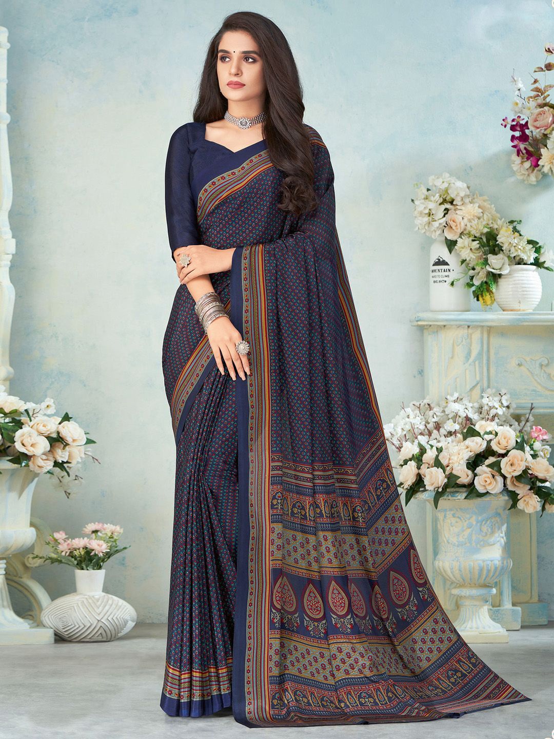 

Sangria Ethnic Motifs Printed Saree, Navy blue