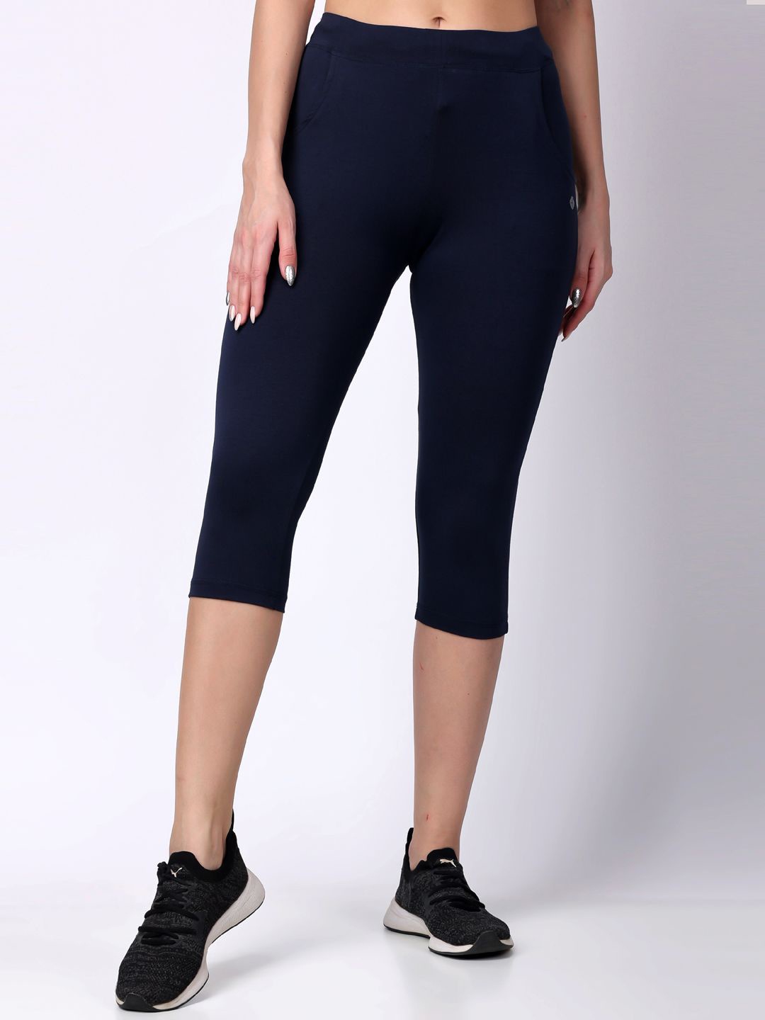 

Floret Women Mid-Rise Capris, Navy blue