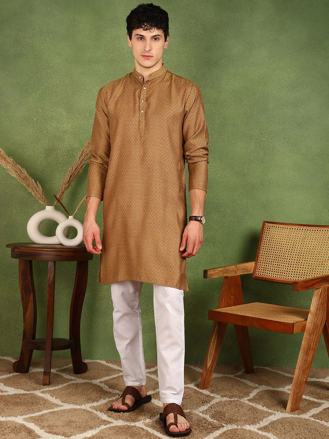 

FUBAR Geometric Woven Design Mandarin Collar Cotton Silk Straight Kurta With Pyjama, Brown
