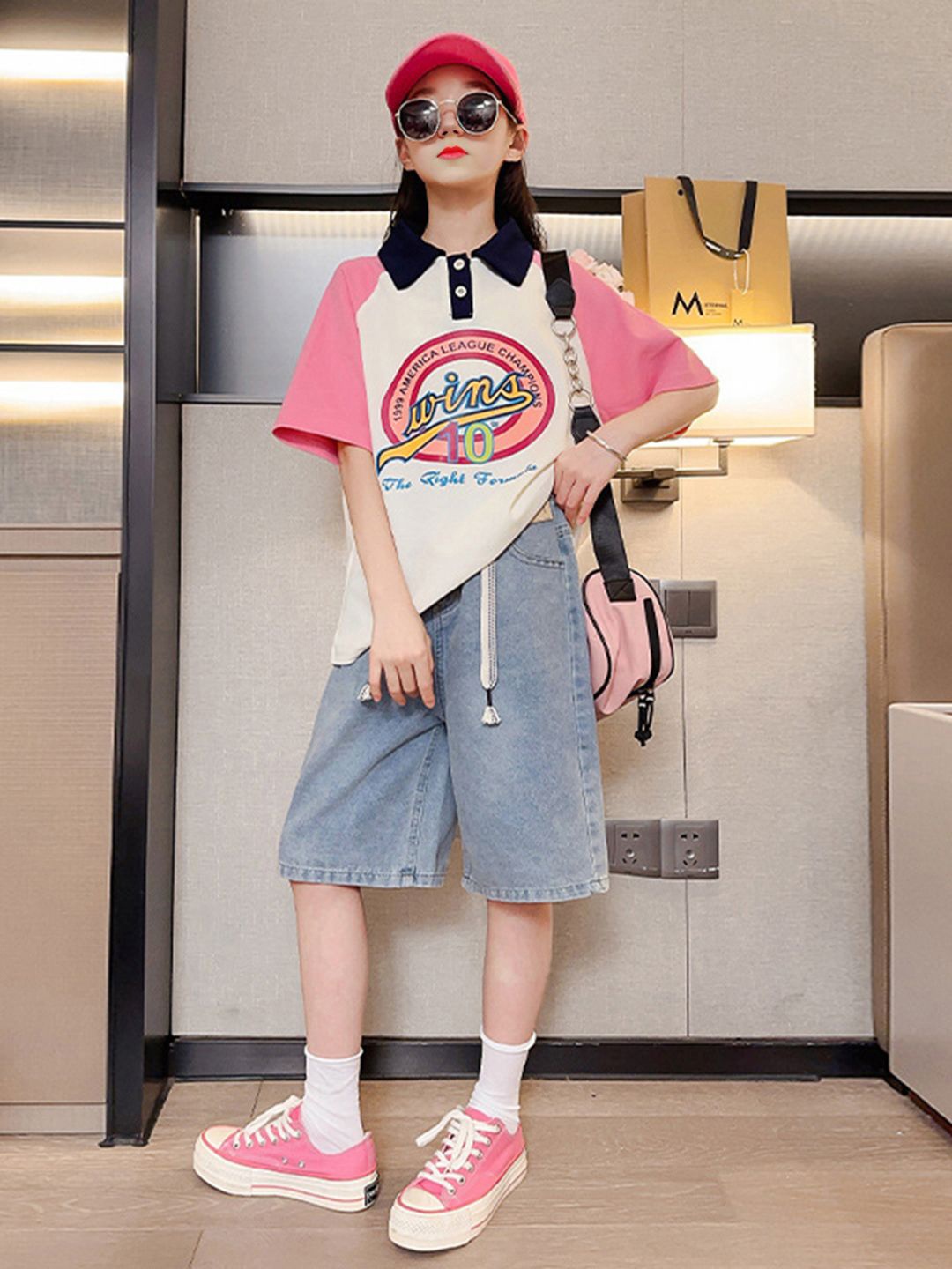 

INCLUD Girls Colourblocked Raglan Sleeves T-shirt With Denim Short, Pink