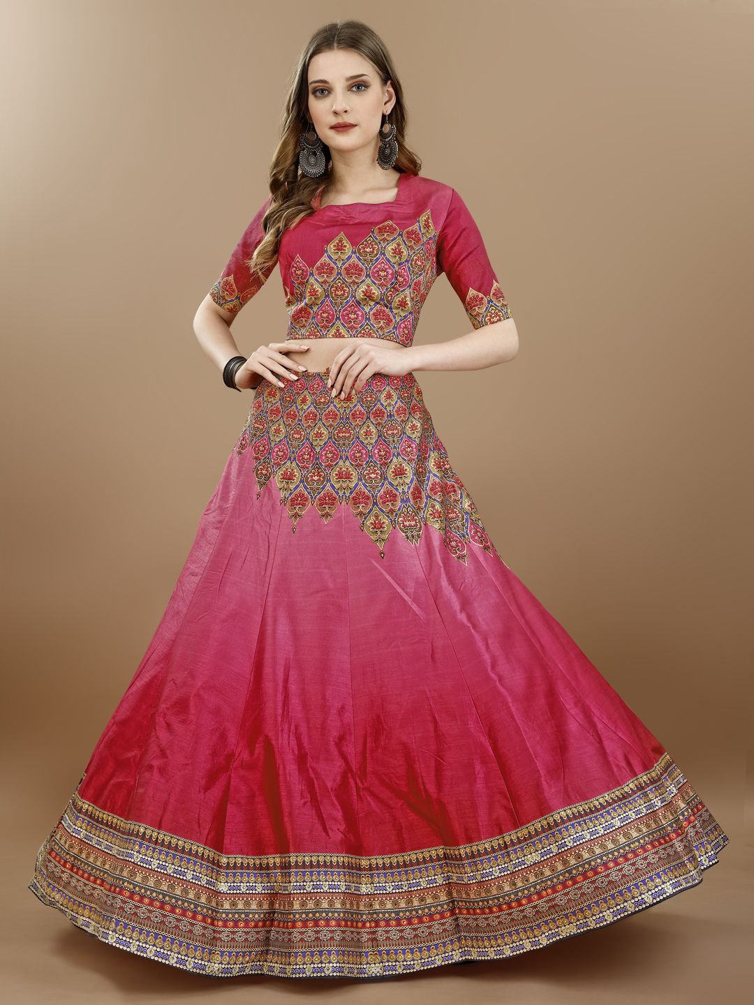 

SAPTRANGI Printed Square Neck Ready to Wear Lehenga With Blouse & Dupatta, Red