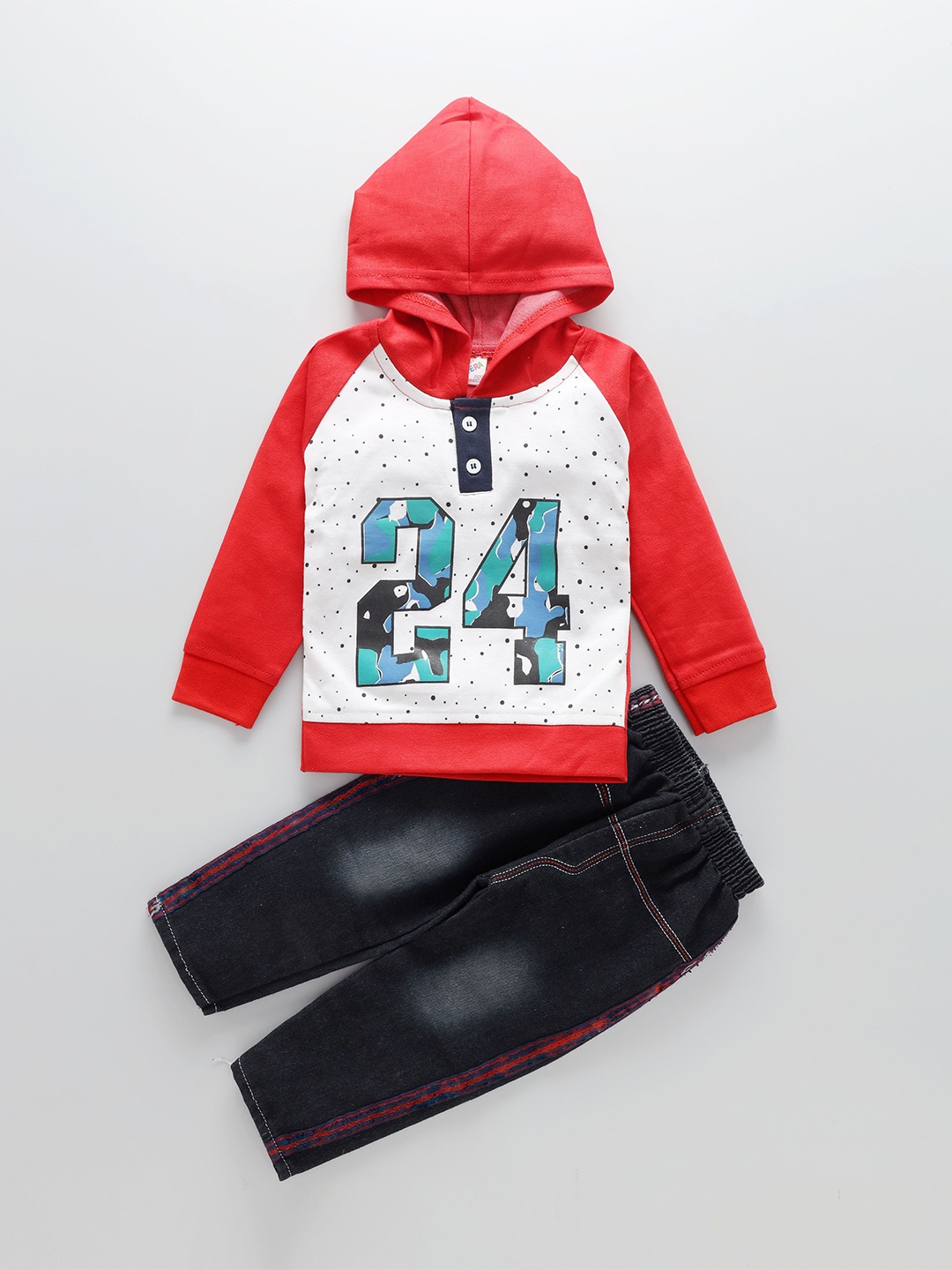 

BAESD Boys Colourblocked T-shirt with Trousers, Red