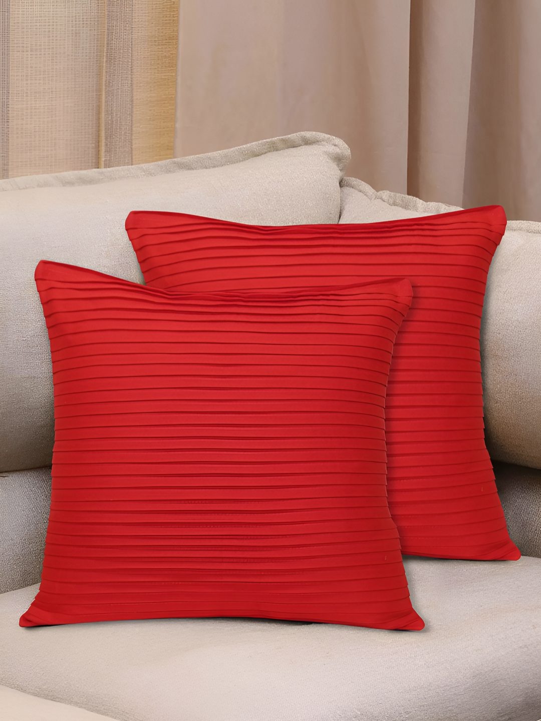 

HOME COLORS.IN Red 2 Pieces Pleated Pure Cotton Square Cushion Covers