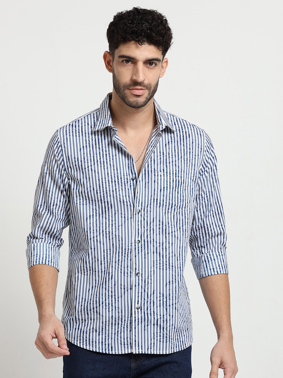 

URBARO Men Smart Slim Fit Striped Casual Shirt, Blue
