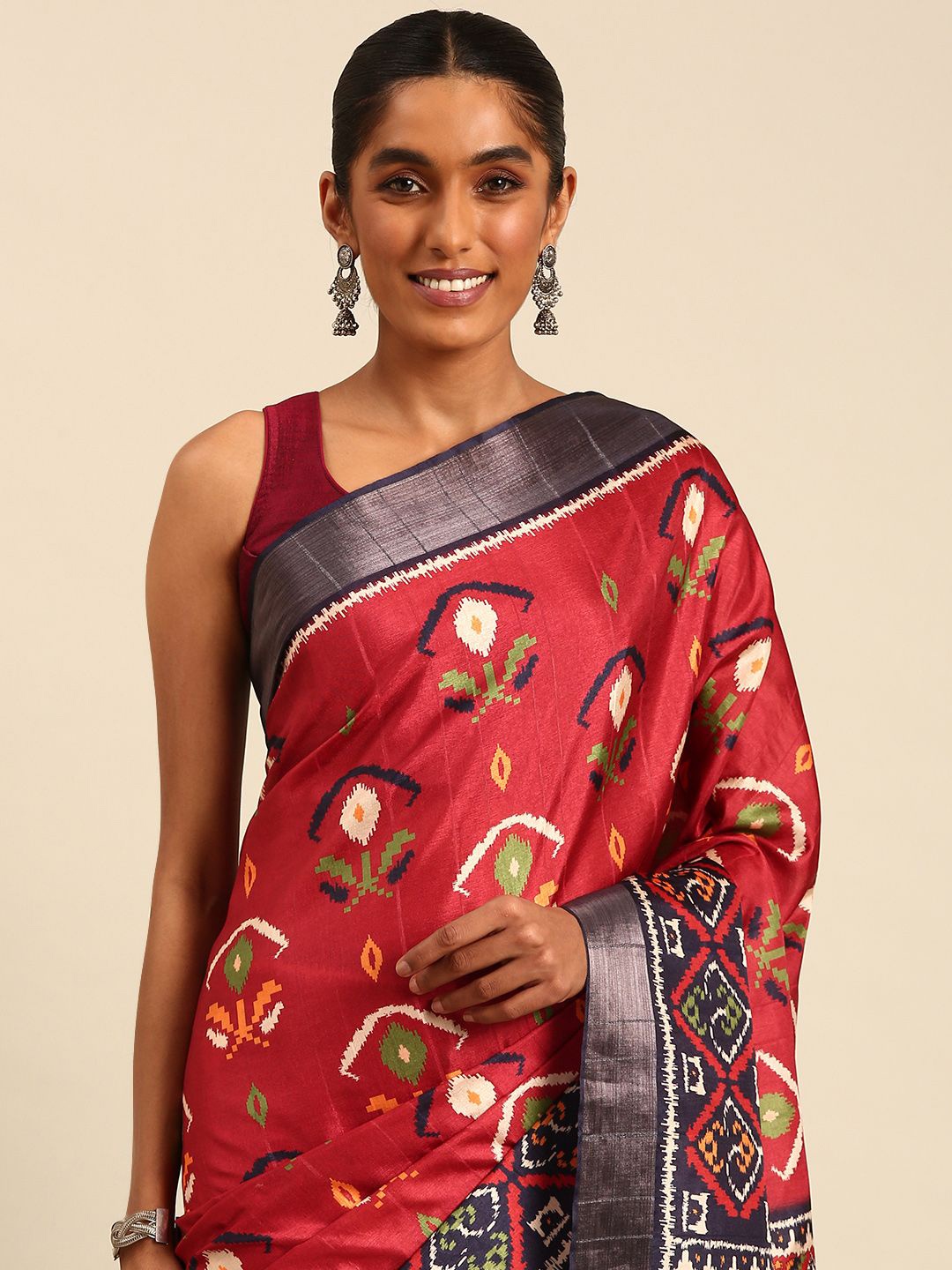 

Exclusiva Printed Zari Ethnic Motifs Ikat Saree, Red