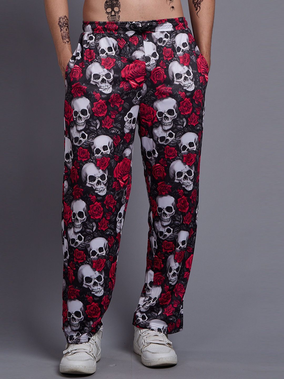 

GO DEVIL Men Printed Original Loose Fit High-Rise Trousers, Maroon