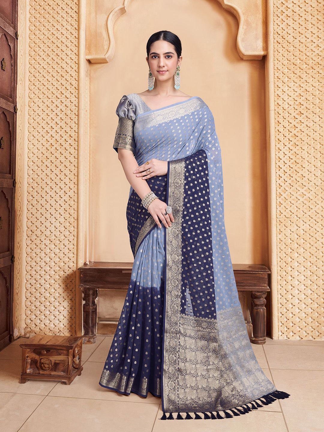 

House of Pataudi Woven Design Zari Pure Georgette Banarasi Saree, Grey