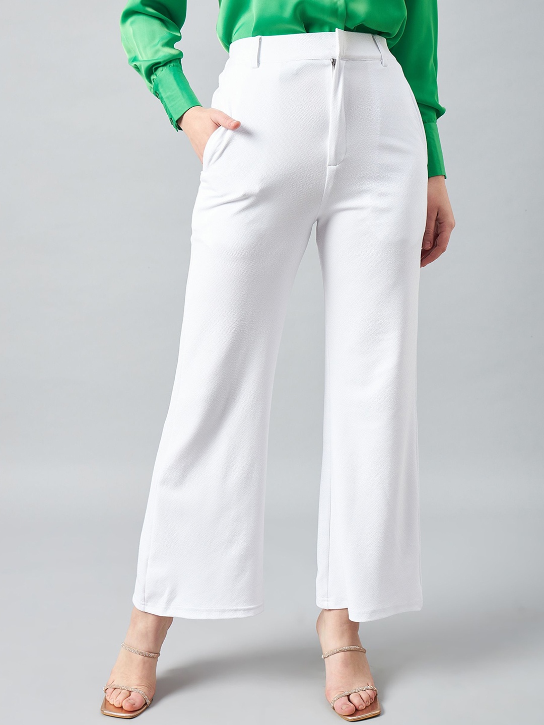 

DELAN Women Relaxed High-Rise Easy Wash Trousers, White