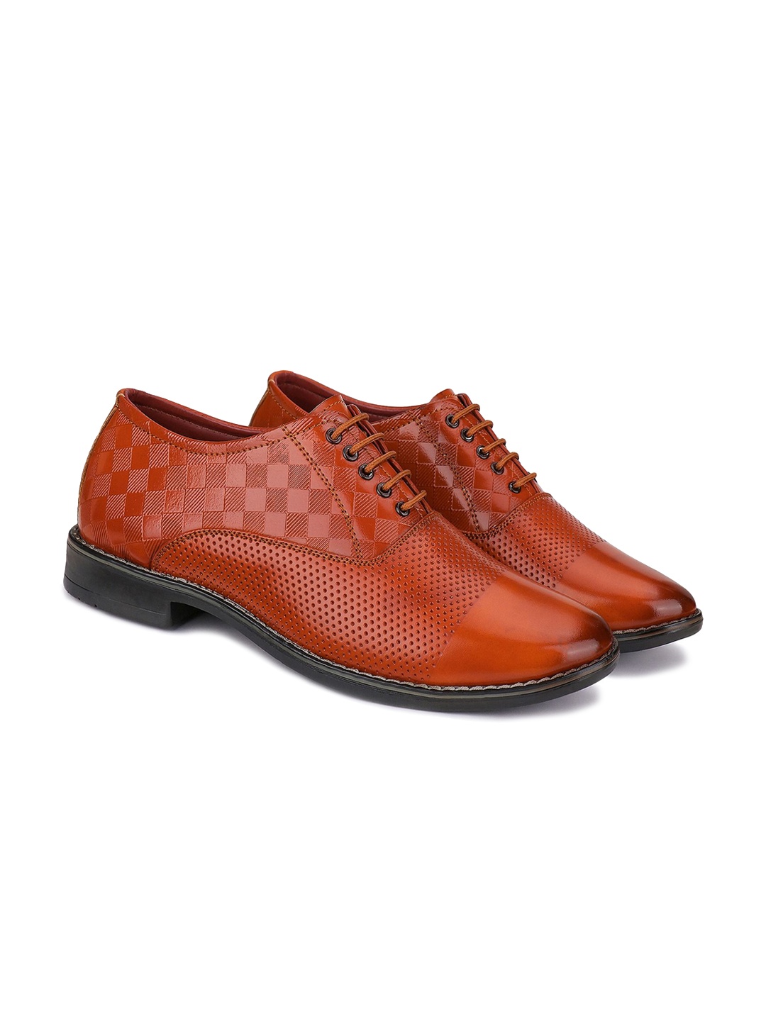 

BERSACHE Men Textured Leather Derbys, Tan