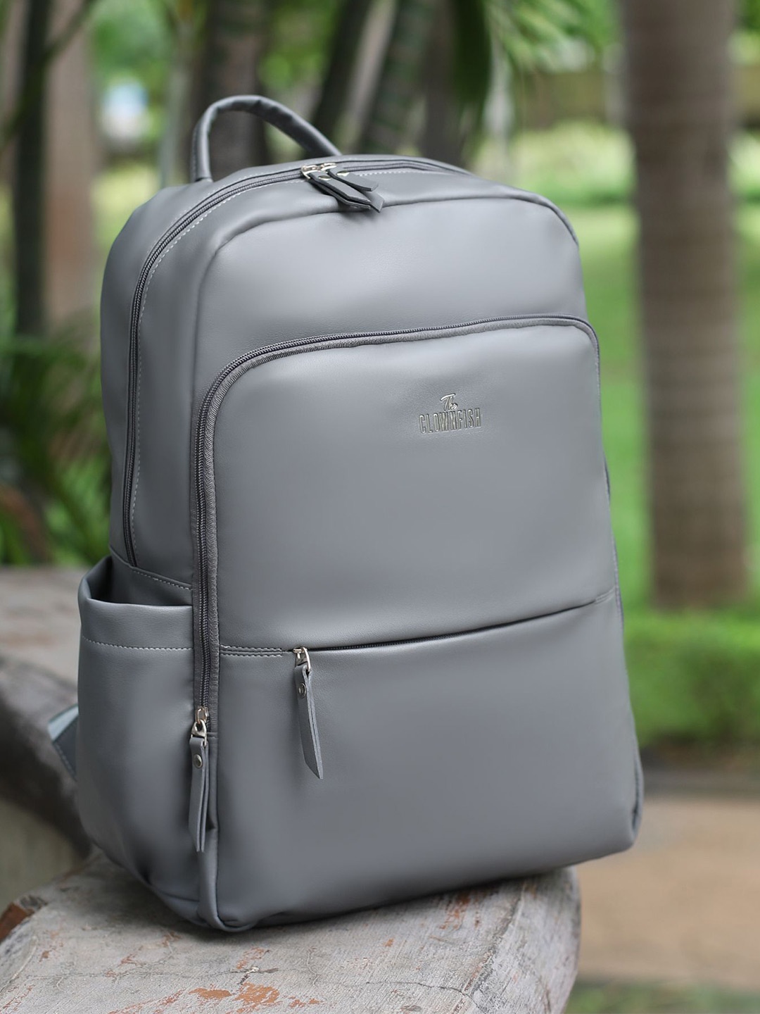 

THE CLOWNFISH Unisex Backpack, Grey