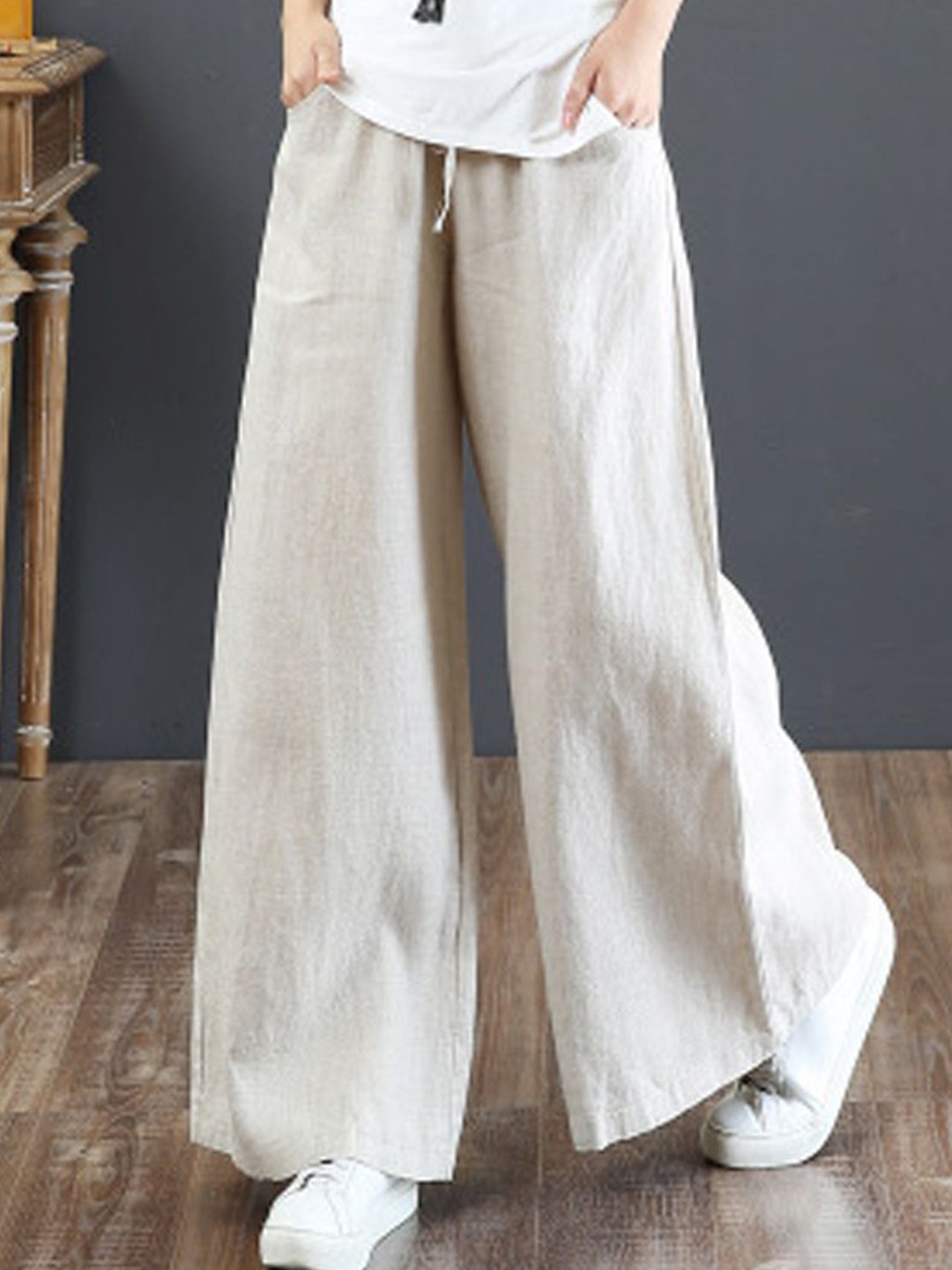 

StyleCast Women Mid-Rise Wide Leg Trousers, Beige