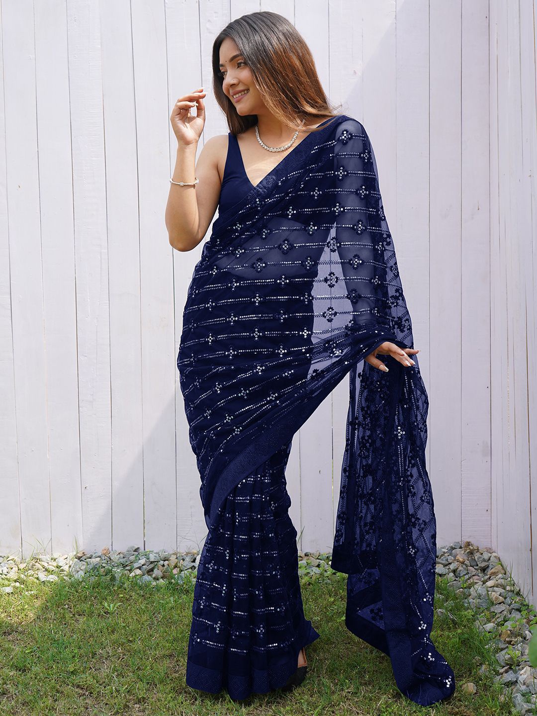 

Saree mall Embellished Sequinned Net Sarees, Navy blue