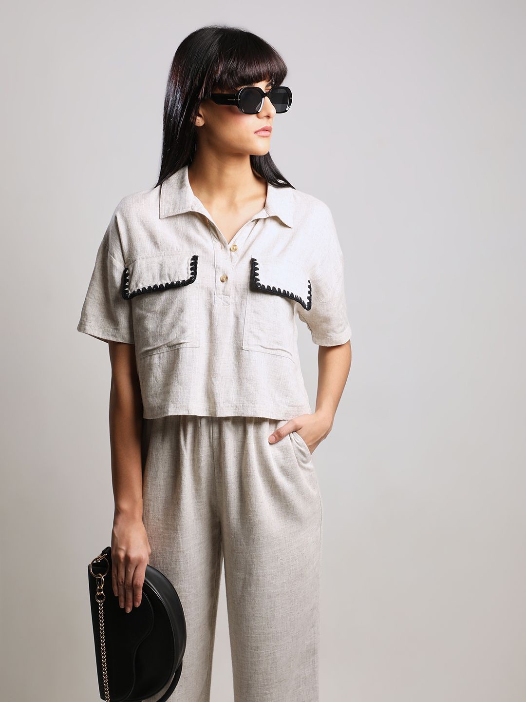 

Vero Moda Women Spread Collar Solid Casual Shirt, Grey