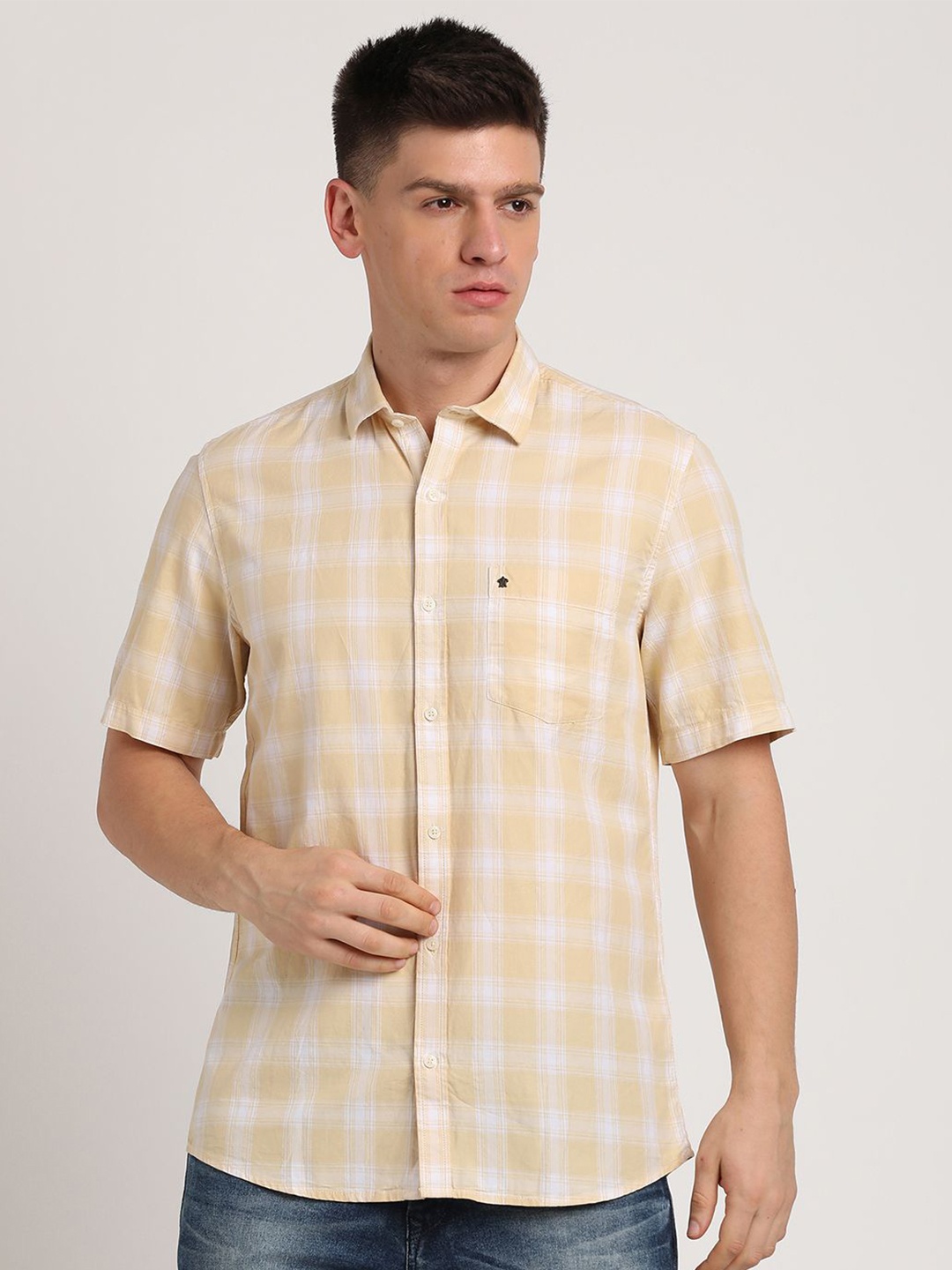 

Turtle Men Relaxed Checked Cotton Slim Fit Casual Shirt, Yellow