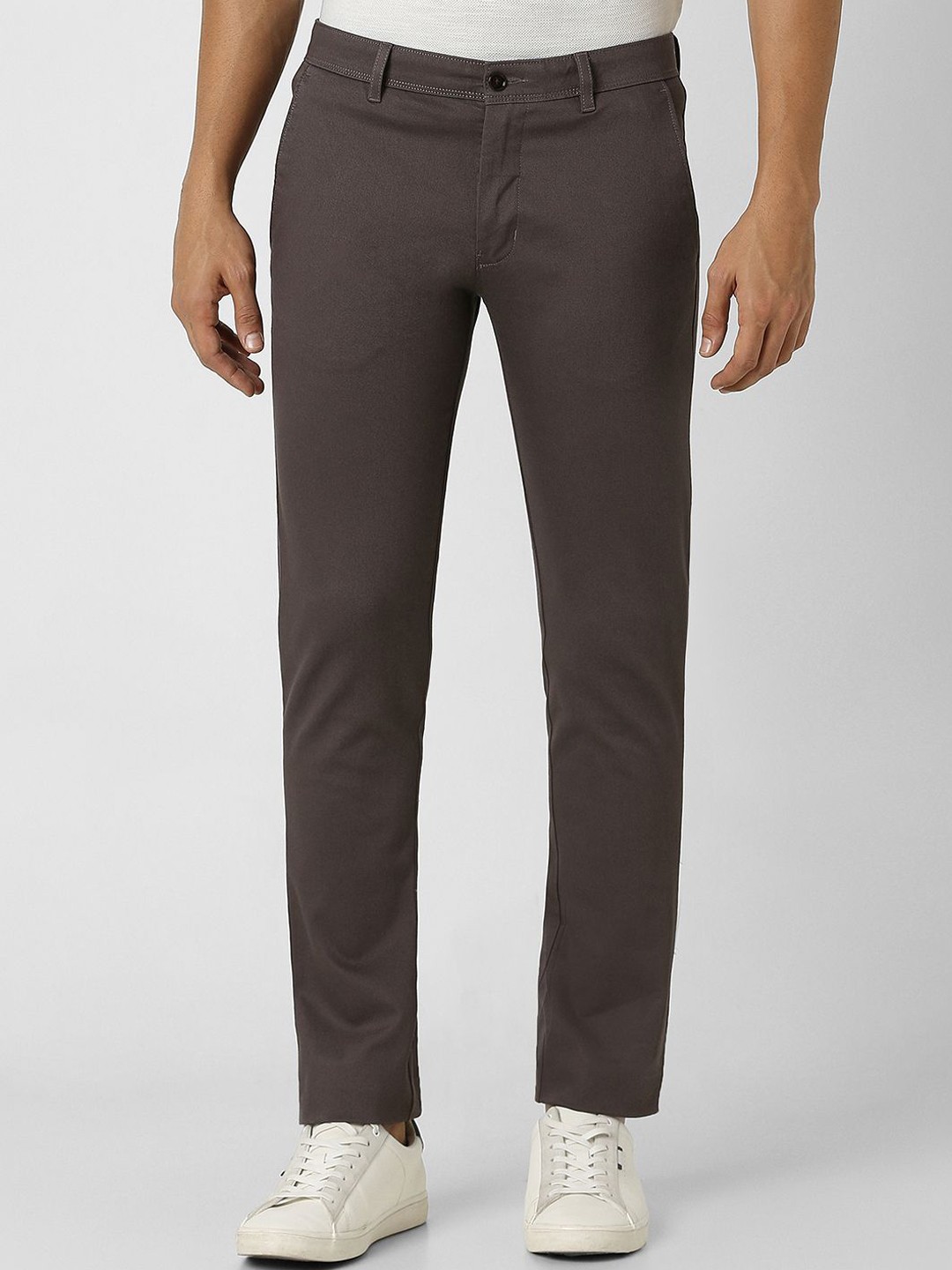 

V Dot Men Textured Slim Fit Mid Rise Trousers, Brown