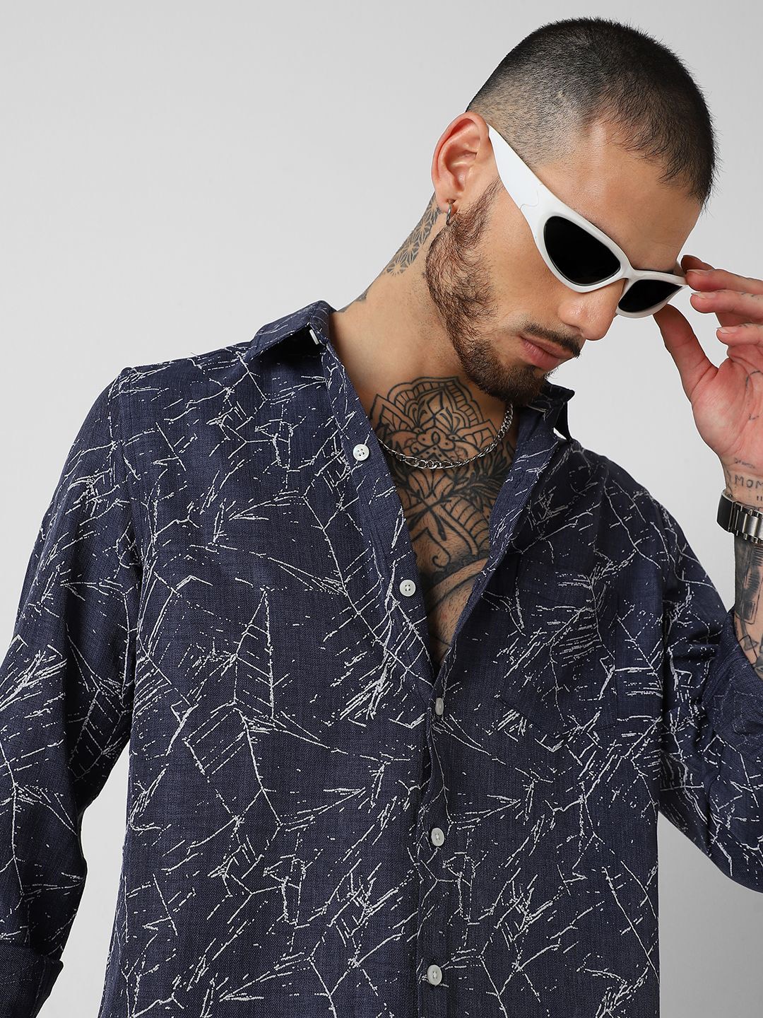 

VASTRADO Men Classic Slim Fit Opaque Abstract Printed Casual Shirt, Blue