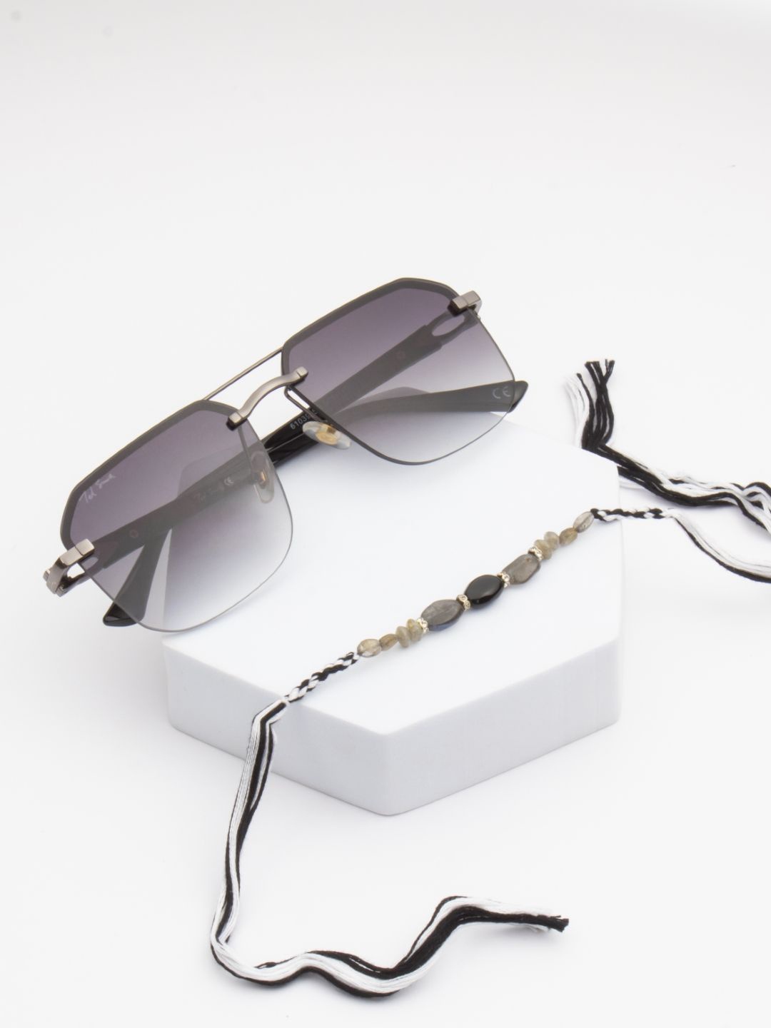 

Ted Smith Stones Studded & Beaded Rakhi With Sunglass, Grey