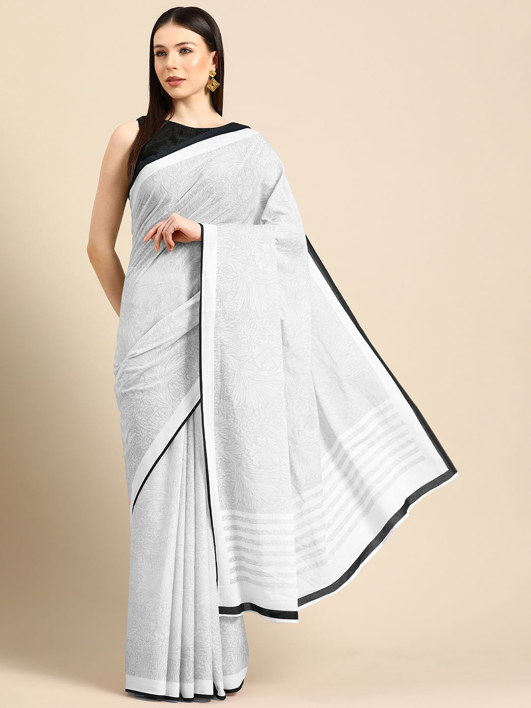 

BUTA BUTI Floral Pure Cotton Saree, Grey